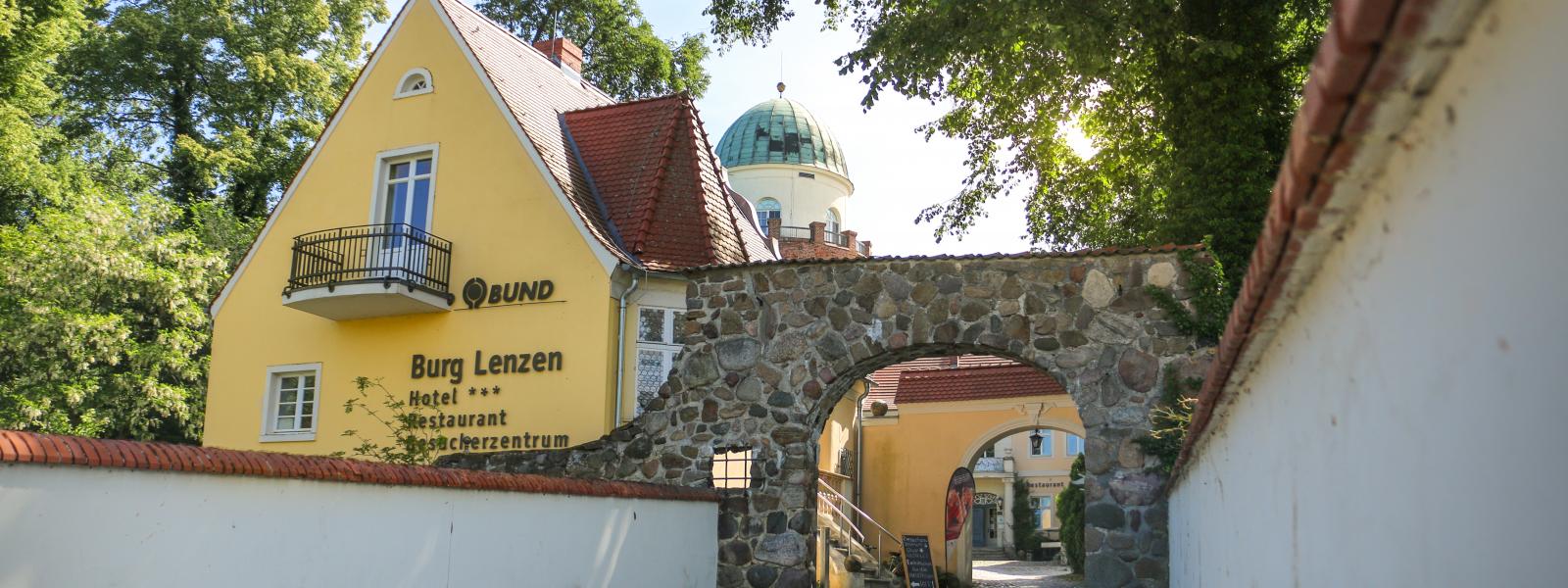 Eingang zur Burg Lenzen